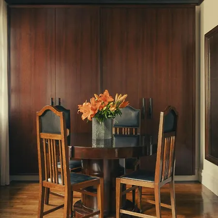 Exquisite Designer Flat Pere Lachaise Apartment *
